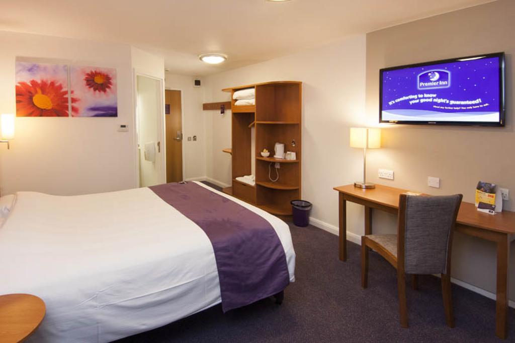 Premier Inn Dundee - Monifieth Bagian luar foto