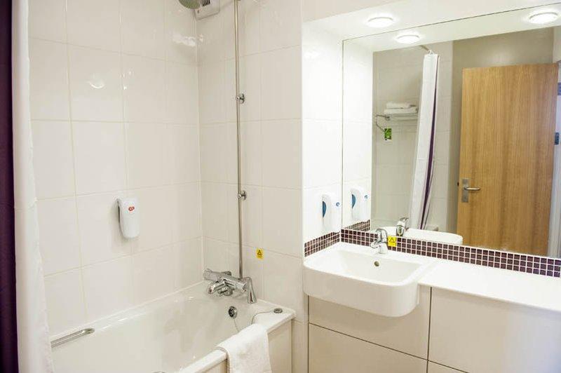 Premier Inn Dundee - Monifieth Bagian luar foto